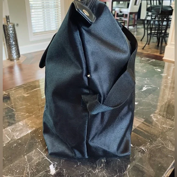 Vince Camuto XL Tote/Travel Weekender NWOT - Picture 10 of 14